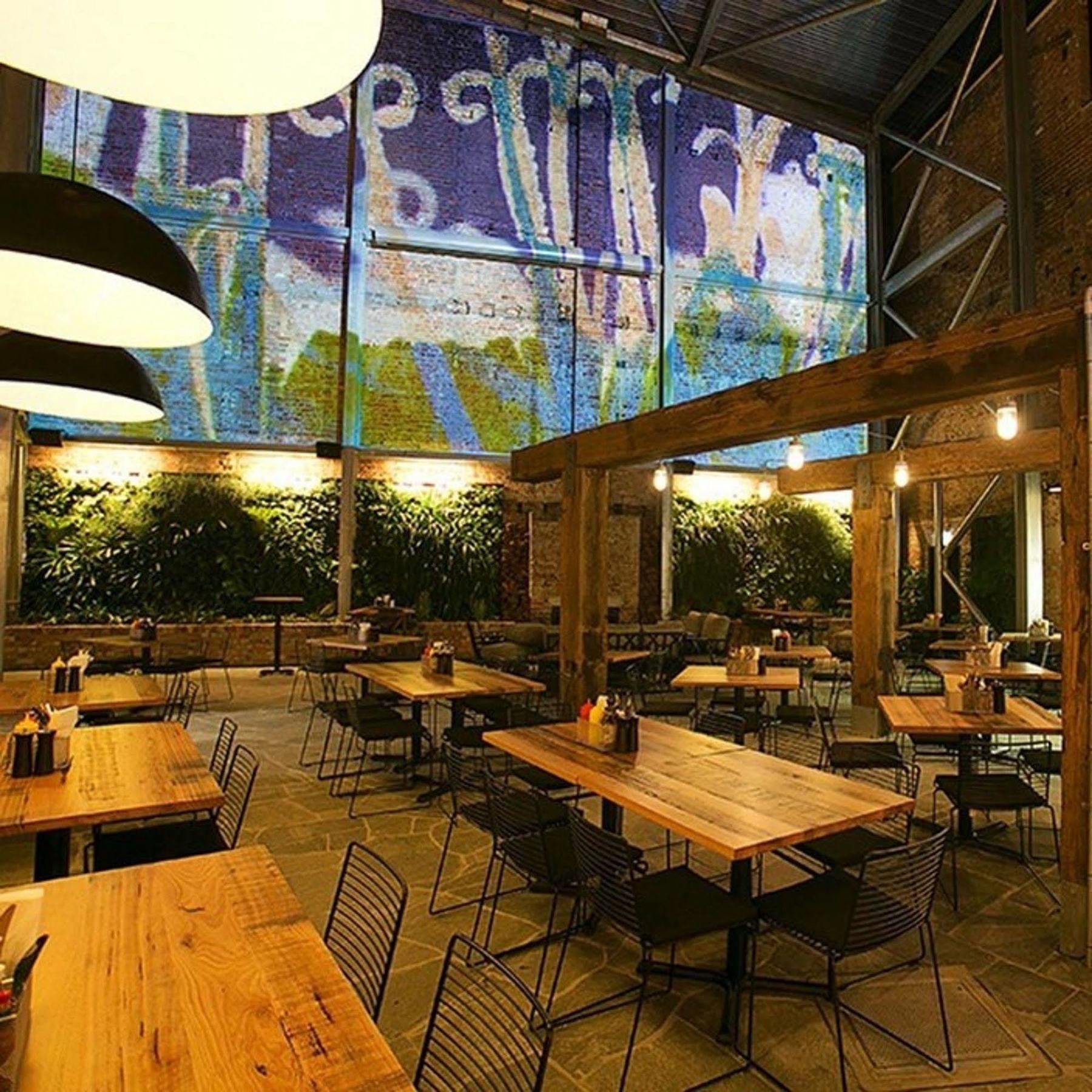 The Lucky Hotel Нюкасъл Екстериор снимка